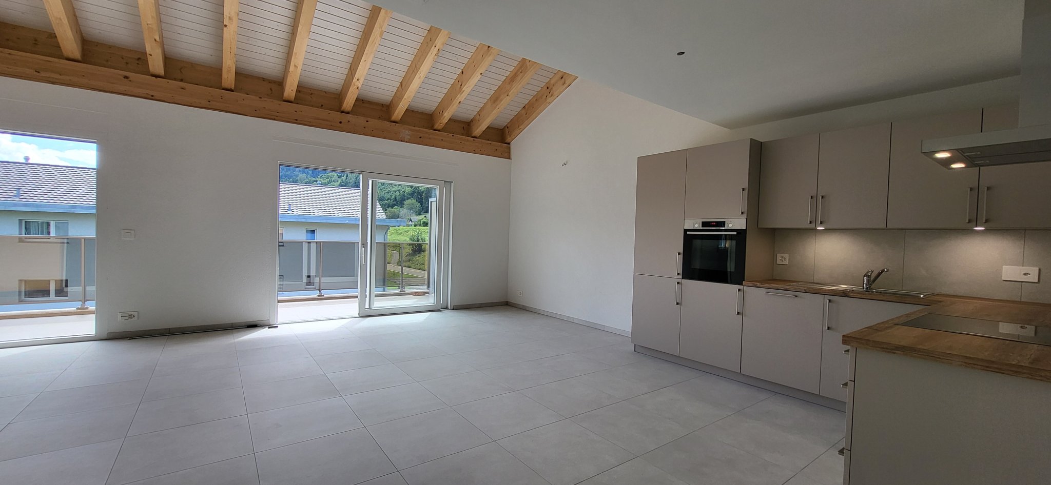 Verossaz, 4,5pcs 118m2, salon-cuisine